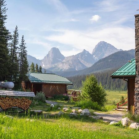 Mount Engadine Lodge Kananaskis Esterno foto
