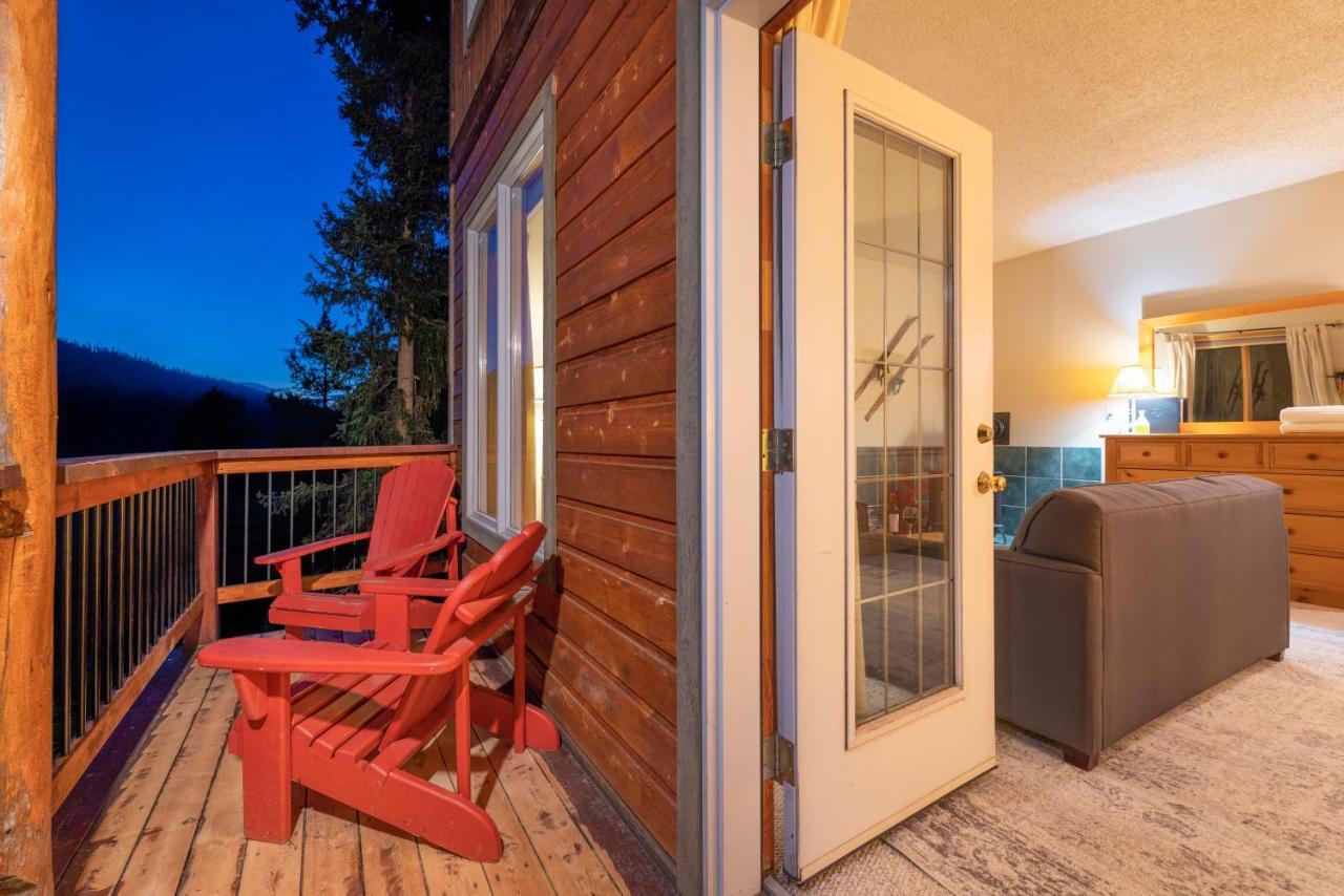 Mount Engadine Lodge Kananaskis Esterno foto