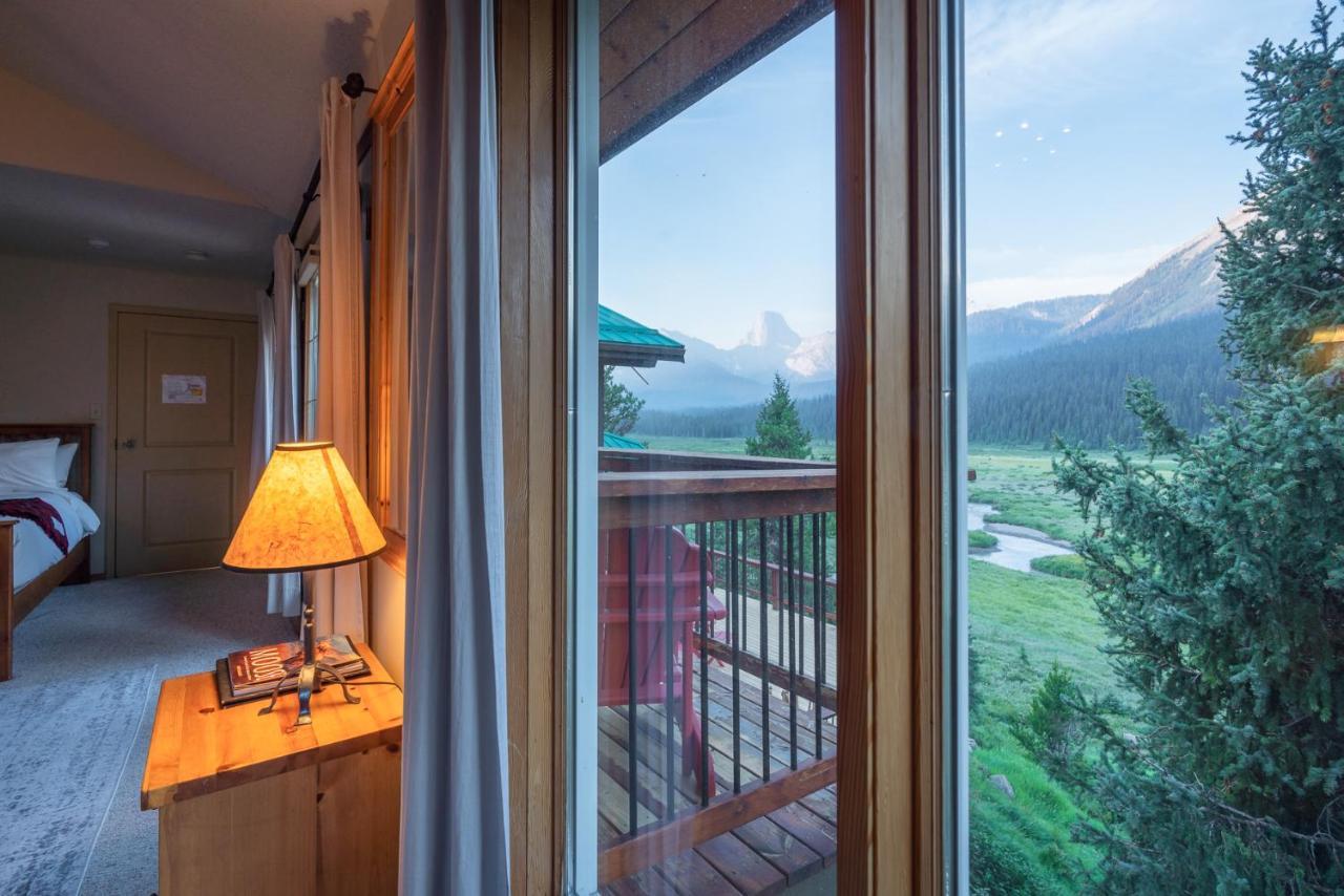 Mount Engadine Lodge Kananaskis Esterno foto